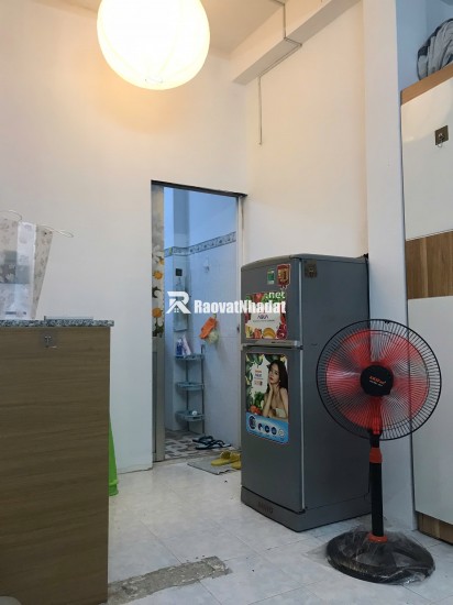 Studio Lầu 1- full nt- 29m2- bancol lớn- free xe- cho nuôi pet- 137/ Trần Đình Xu- 5,6 Tr/th